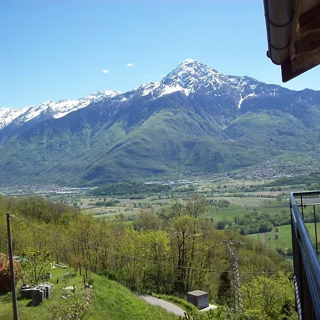 Apartmán Casa Delle Camelie Sorico