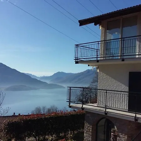 Casa Delle Camelie Lägenhet Sorico